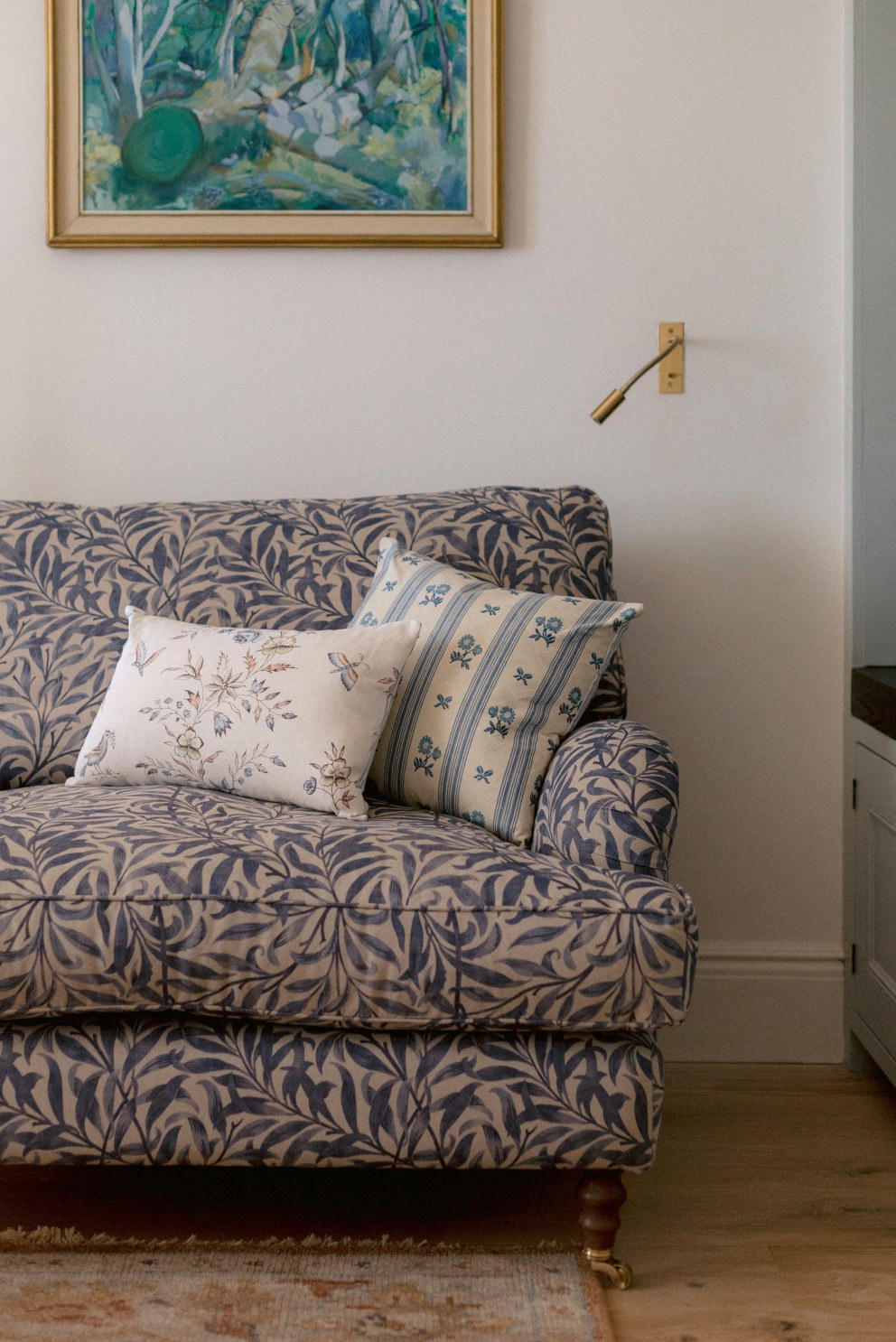 The Old Manse | Snuggler Sofa  | Interior Designers